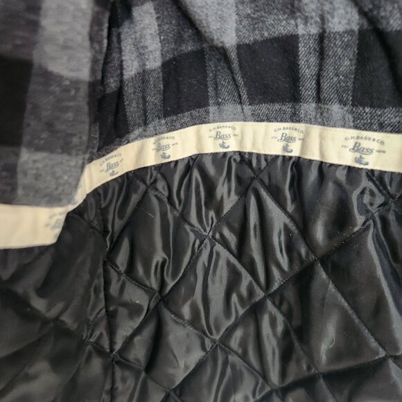 G.H. BASS & Co olive green winter coat size M - Picture 3 of 5